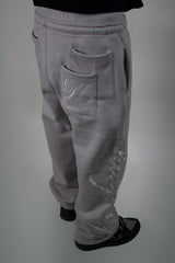 Grey Pants | Husplug